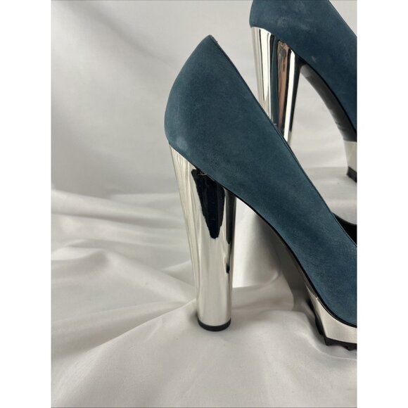 Pour La Victoire Suede Heel with Metallic Heel Women's Size 9.5 - Picture 3 of 11